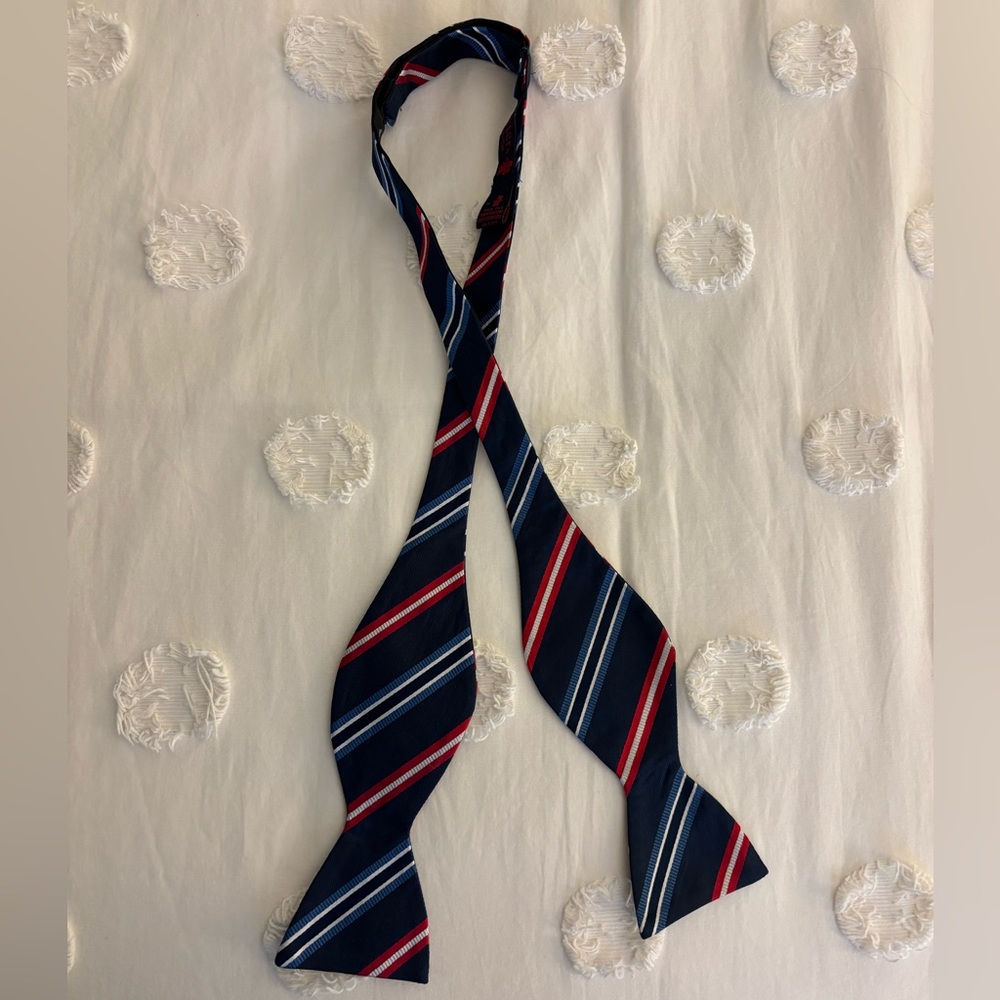 Rooster Striped Navy and Red Bow Tie